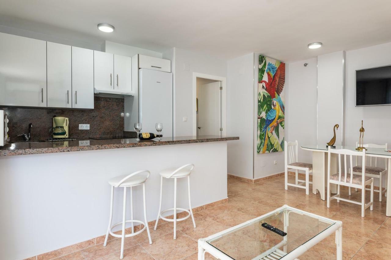 Apartamento Al Lado De La Playa Benalmádena Exterior foto